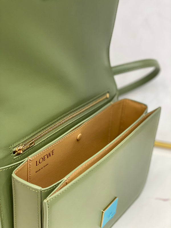 Amelia's Bag Gallery - LWO Bags - 924