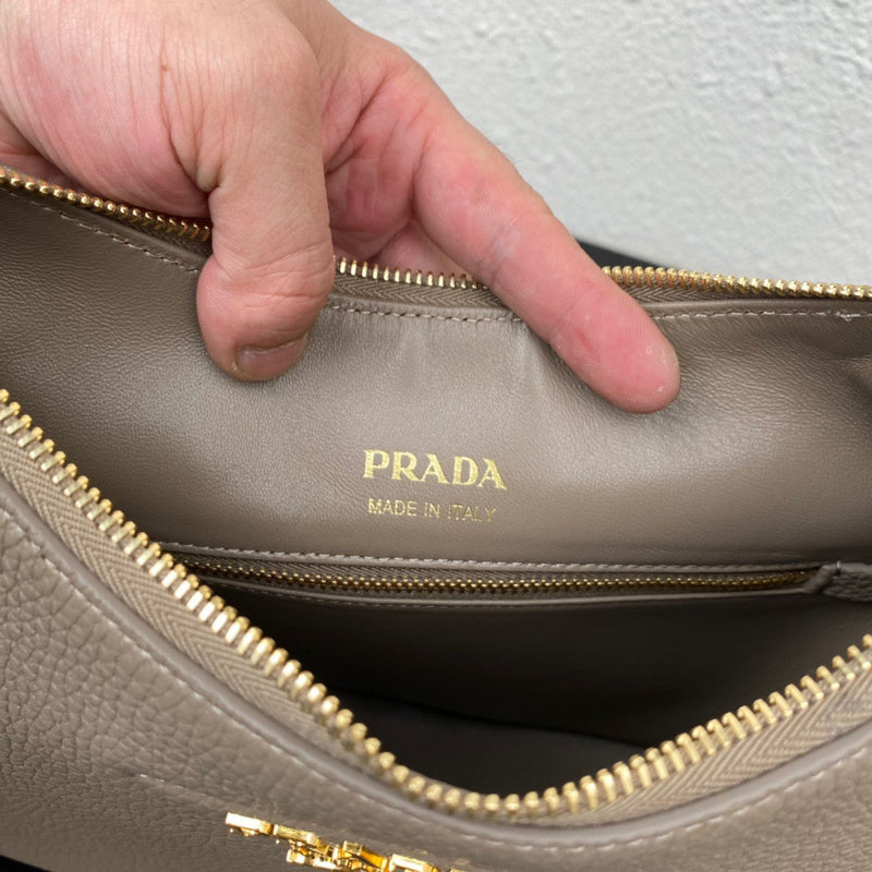 Amelia- PRDA  LUXURY BAGS - 821