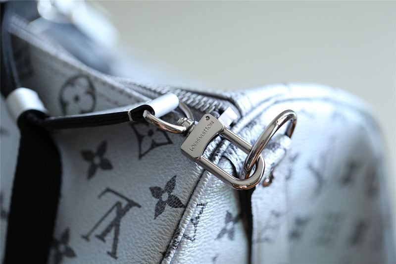 Fan Fashion Lu-Vi bags - 9465