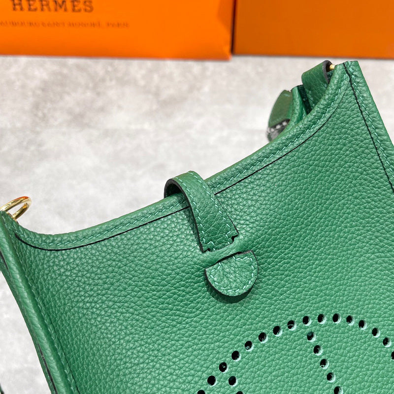 Amelia - HMS Bags - 1651