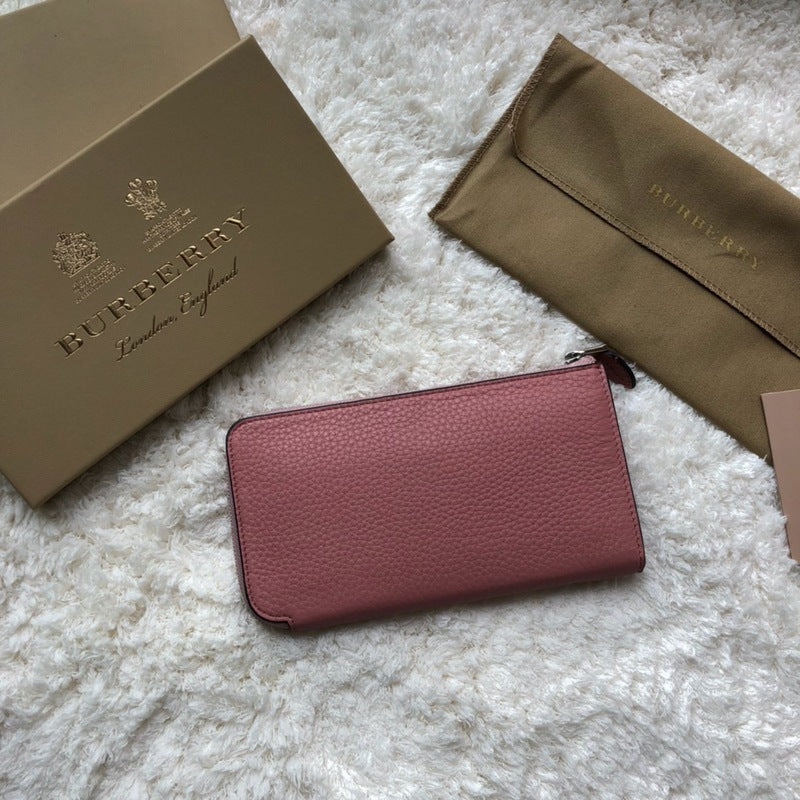 Burberry Bags - Bagsattire   424