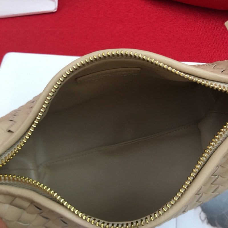 B-VENETA STYLISH HANBAGS FOR WOMEN - 230