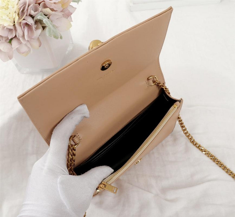 Amelia - YSL Bag - 2626