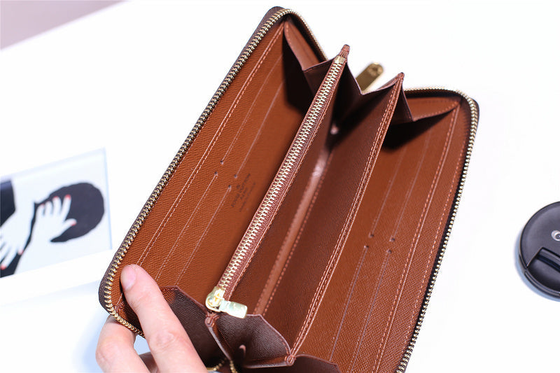 Fan Fashion Lu-Vi bags - 10874