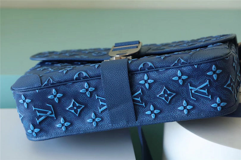 Fan Fashion Lu-Vi bags - 9994