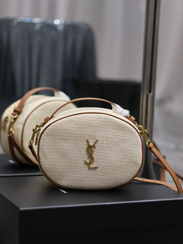 Amelia - YSL Bag - 1815