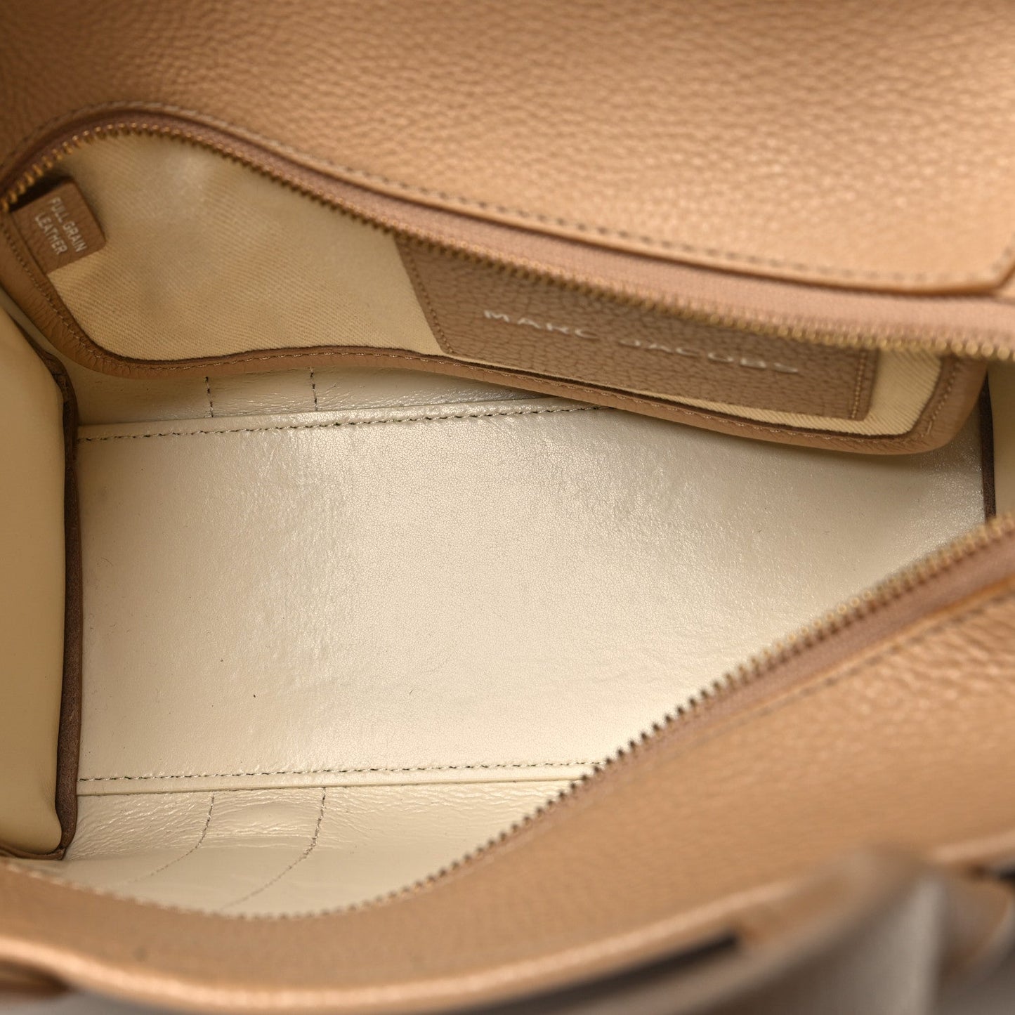 Marc Jacobs Grained Calfskin Small The Tote Camel