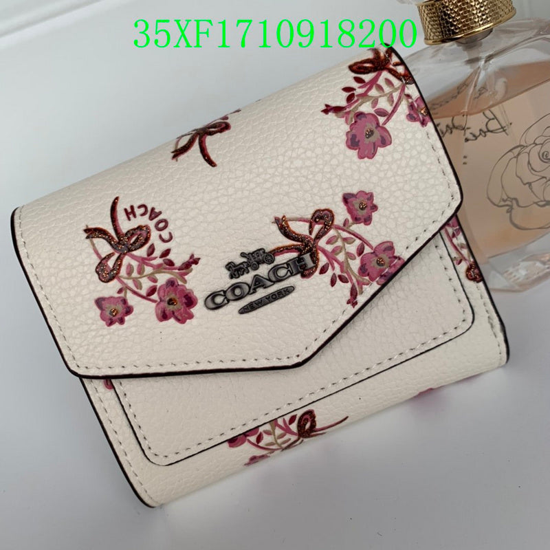 Amelia - CAH Wallet - 090