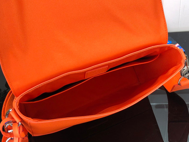Fan Fashion Lu-Vi Bags - 16959