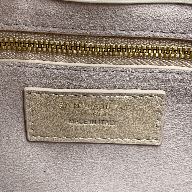 Amelia - YSL Bag - 2006