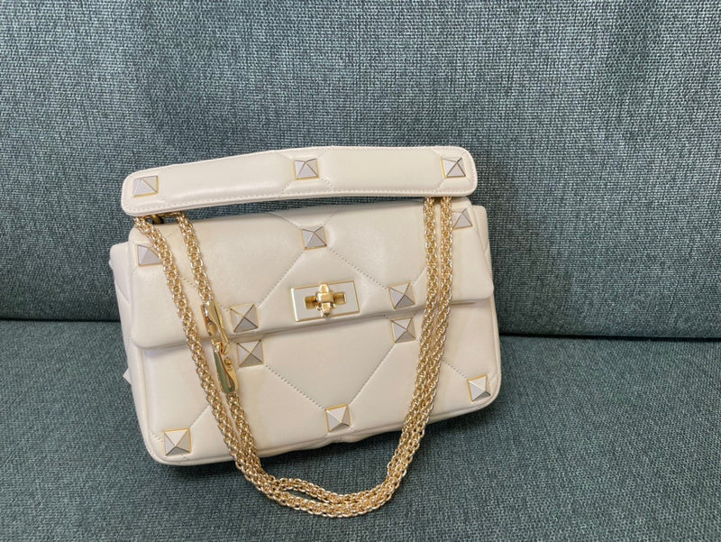 Amelia's Bag Gallery - VEL Bags - 387