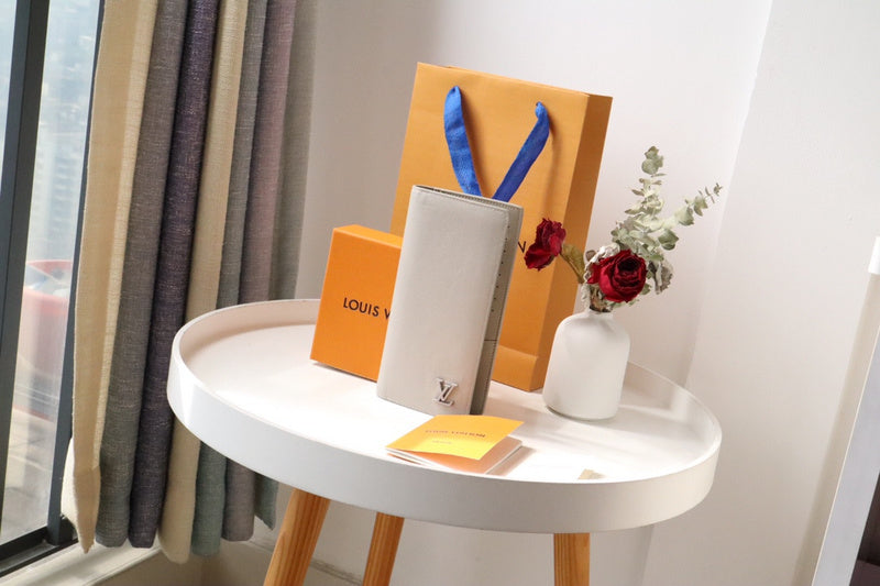 Amelia- LOV  Luxury  Wallets - 628