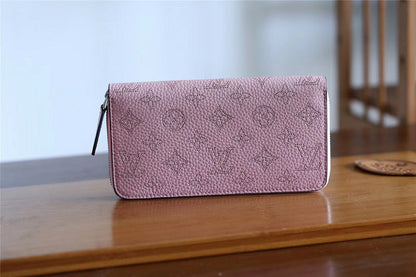Fan Fashion Lu-Vi bags - 9412