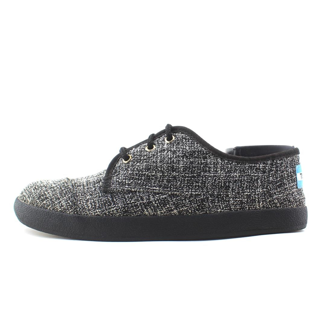 TOMS  PASEO