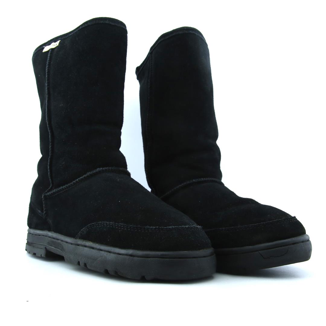 BEARPAW  .
