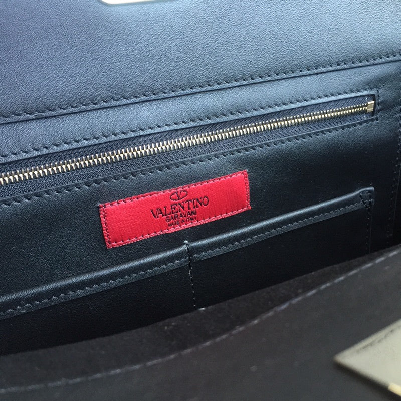 VAL LUXURY BAGS - FOR FASHION LOVERS  AFFORDABLE LUXURY BAGS- 696