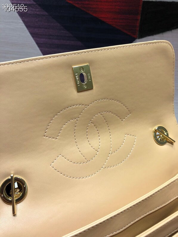 Wellow Bags - Chanel - Bags  - 425