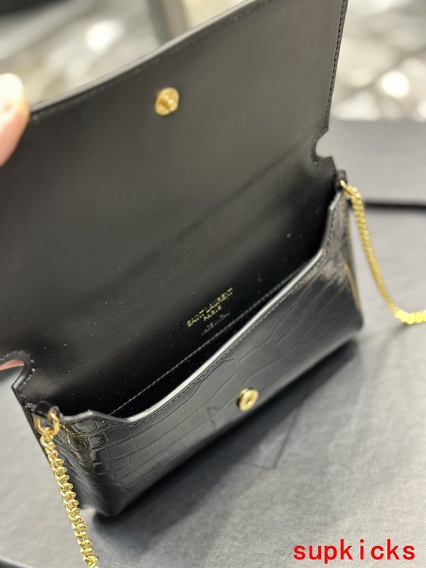 Amelia- Mix Wallets - 459