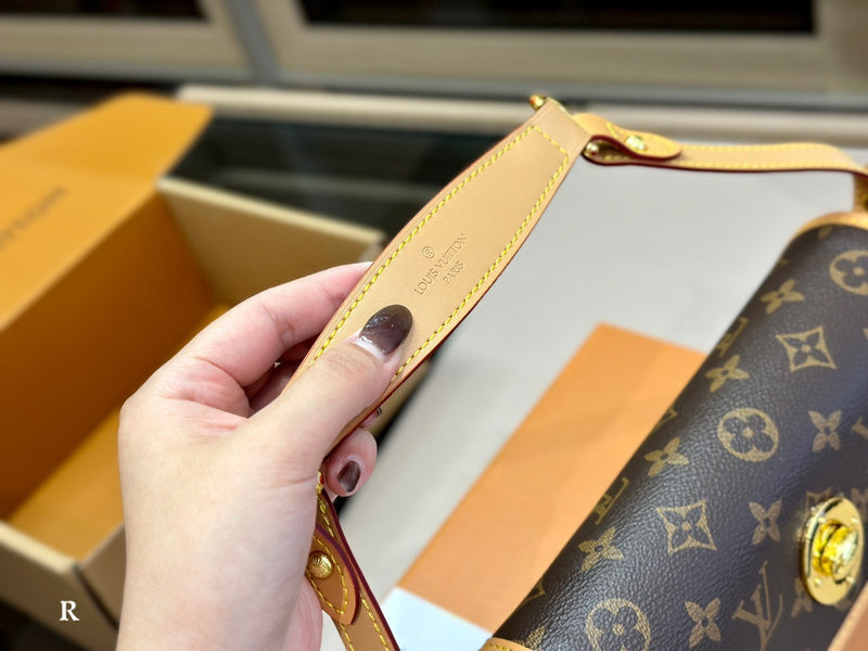 Amelia - LV Bags - 14473