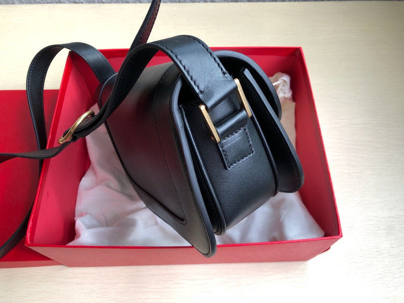 VAL LUXURY BAGS - FOR FASHION LOVERS  AFFORDABLE LUXURY BAGS- 1320