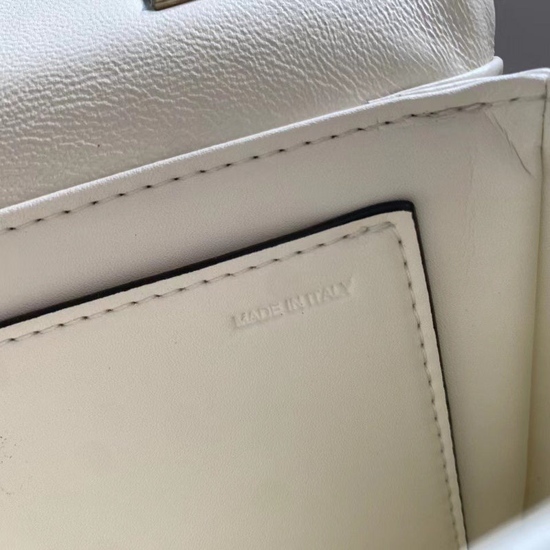 VAL LUXURY BAGS - FOR FASHION LOVERS  AFFORDABLE LUXURY BAGS- 340