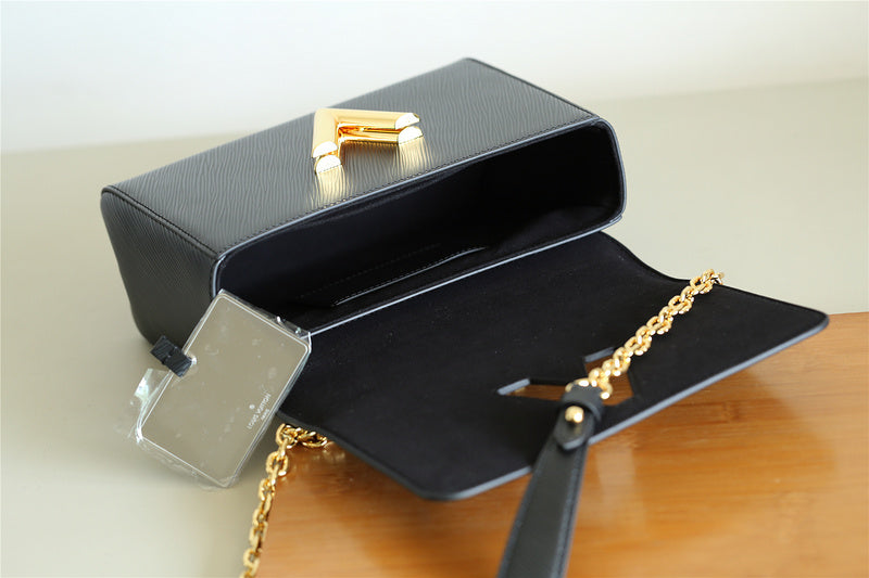 Fan Fashion Lu-Vi bags - 8524