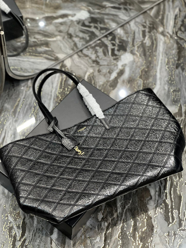 Amelia - YSL Bag - 3686