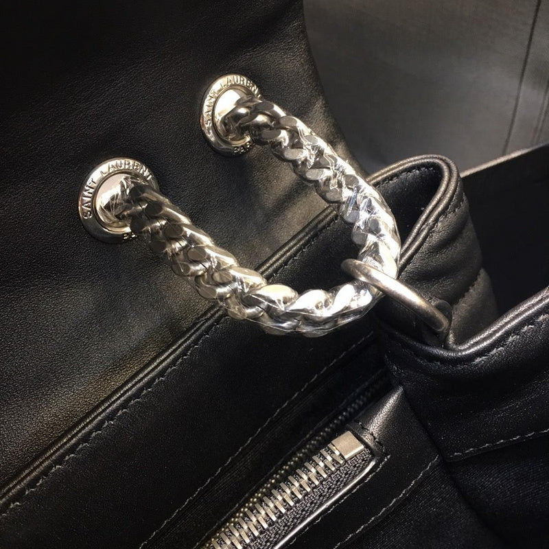 Amelia - YSL Bag - 2757