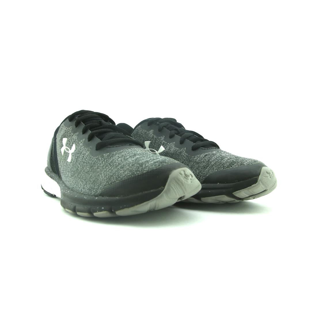 UNDER ARMOUR CHARGED ESCAPE