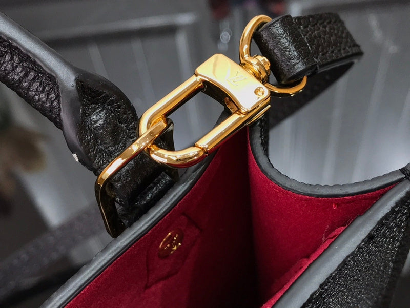 Fan Fashion Lu-Vi bags - 17616
