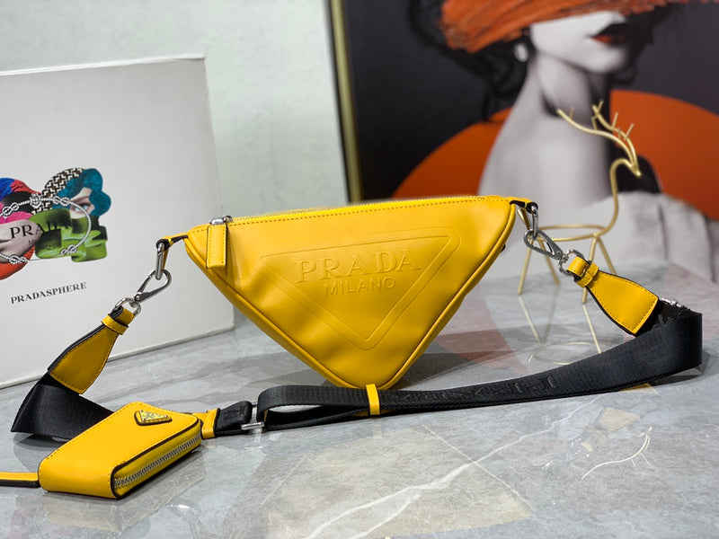 Barnes-Bags - Prada Bags - 813