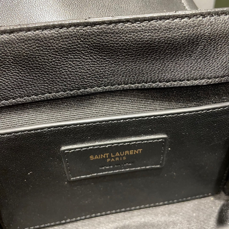 Amelia - YSL Bag - 3759