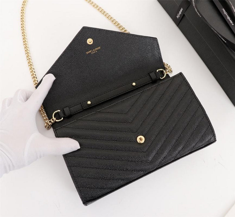 Amelia - YSL Bag - 2589