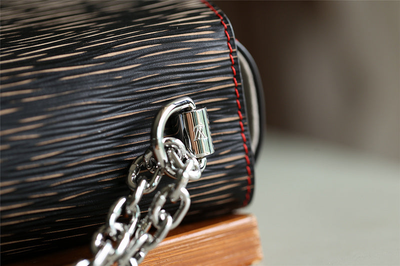 Fan Fashion Lu-Vi bags - 8498