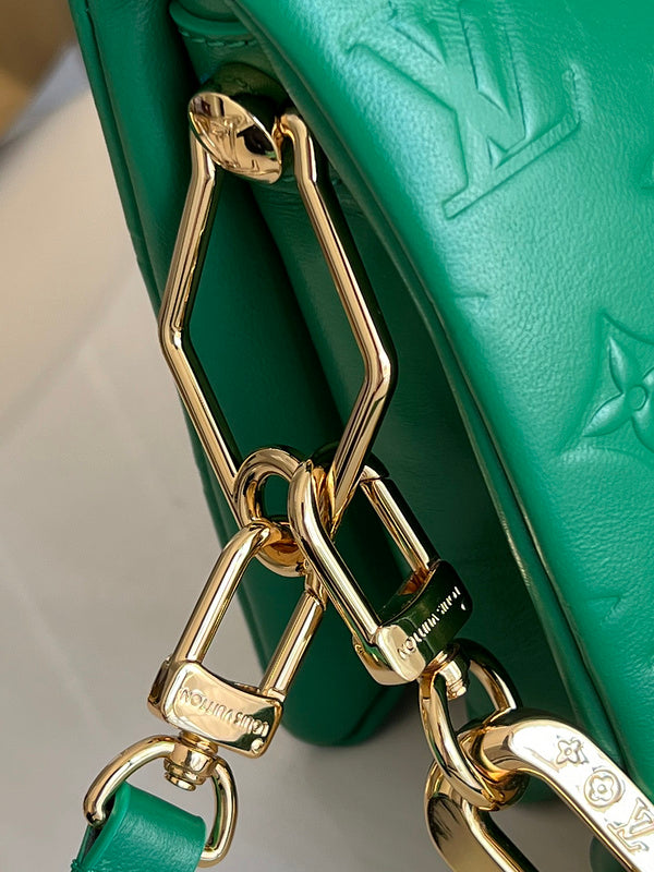 Fan Fashion Lu-Vi bags - 17208