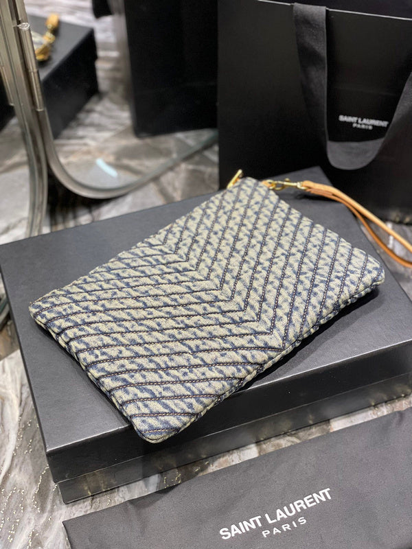 Amelia - YSL Bag - 3607