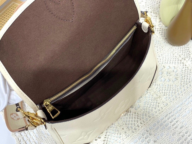 Amelia - LOV Lady Bags - 182
