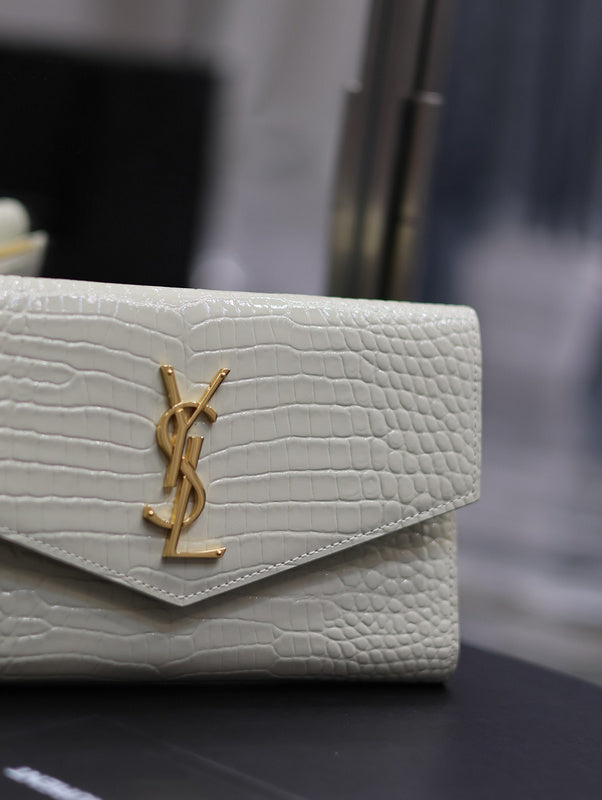 Amelia - YSL Bag - 4005