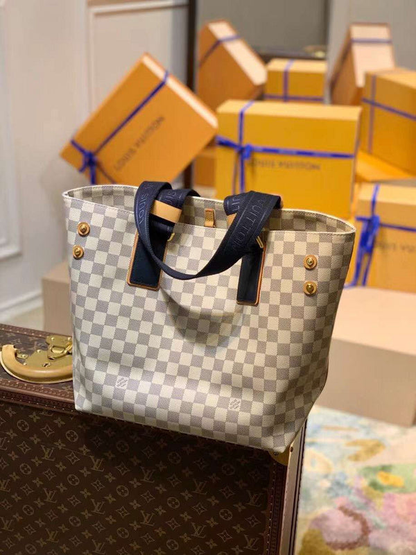 Fan Fashion Lu-Vi bags - 17274