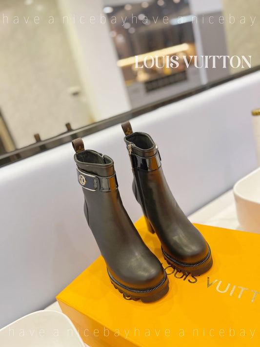 Premium  Louis Vuitton  BOOTS 033