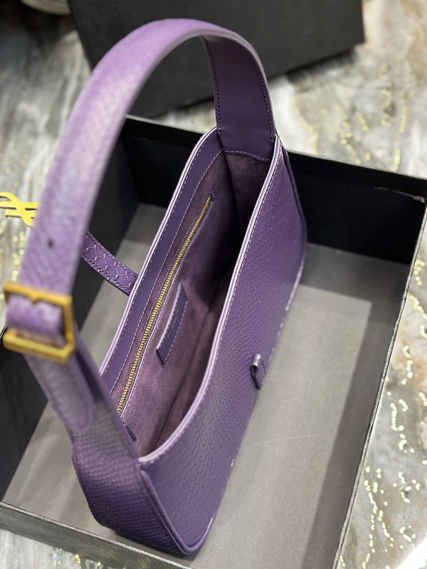 Amelia - YSL Bag - 2491