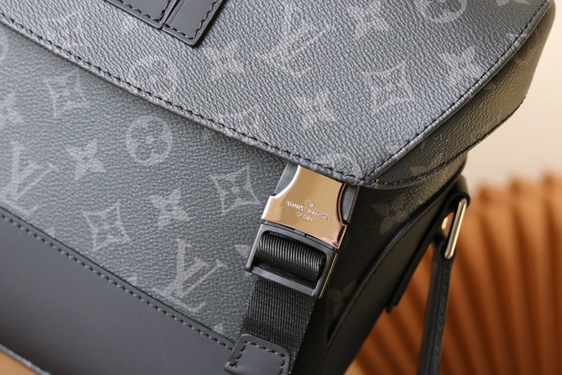 Fan Fashion Lu-Vi bags - 17189