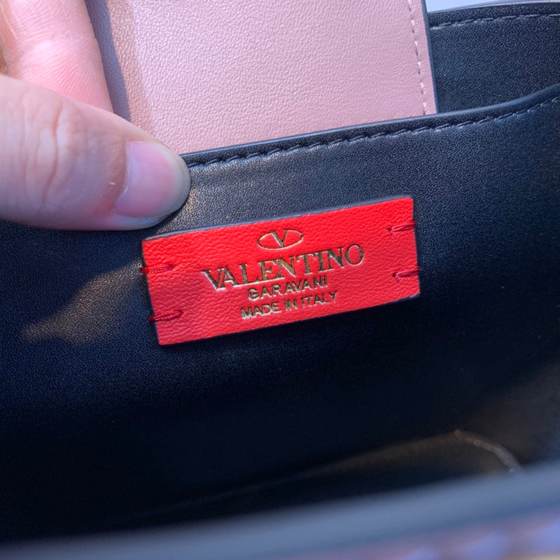 VAL LUXURY BAGS - FOR FASHION LOVERS  AFFORDABLE LUXURY BAGS- 1100