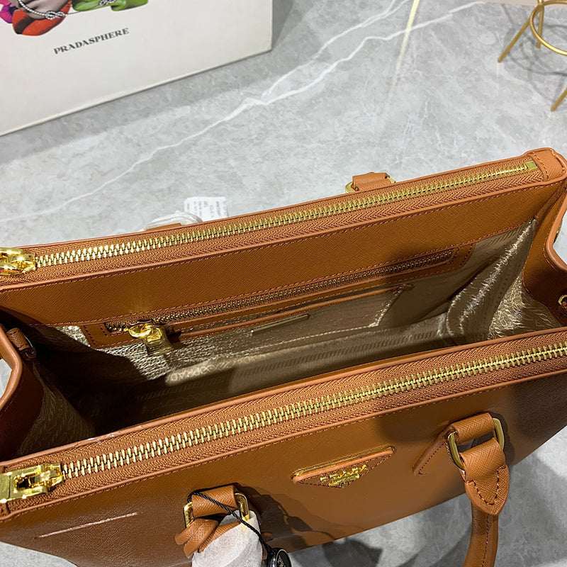 Barnes-Bags - Prada Bags - 933