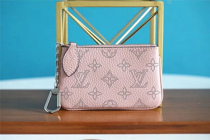 Fan Fashion Lu-Vi bags - 8975