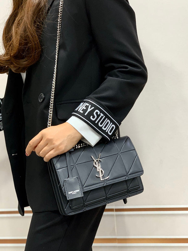 Amelia - YSL Bag - 3508