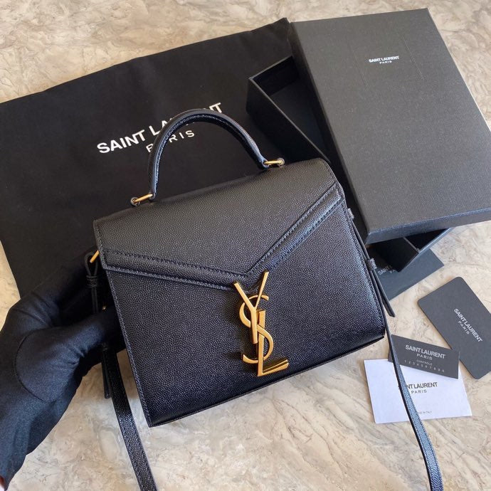 Amelia - YSL Bag - 3781