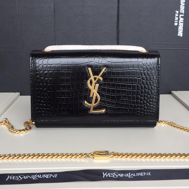 Amelia - YSL Bag - 2847