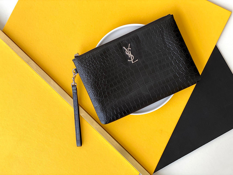 Amelia - YSL Bag - 3591