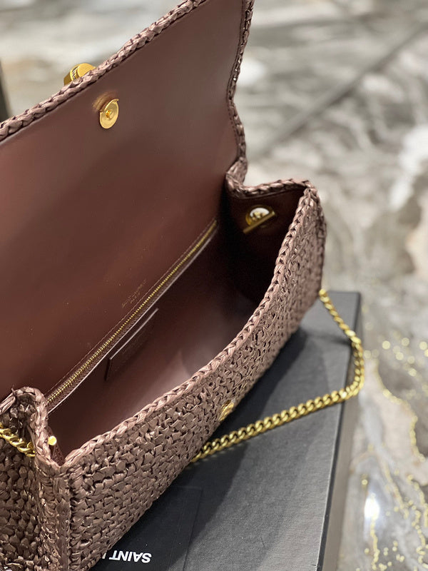 Amelia - YSL Bag - 1870